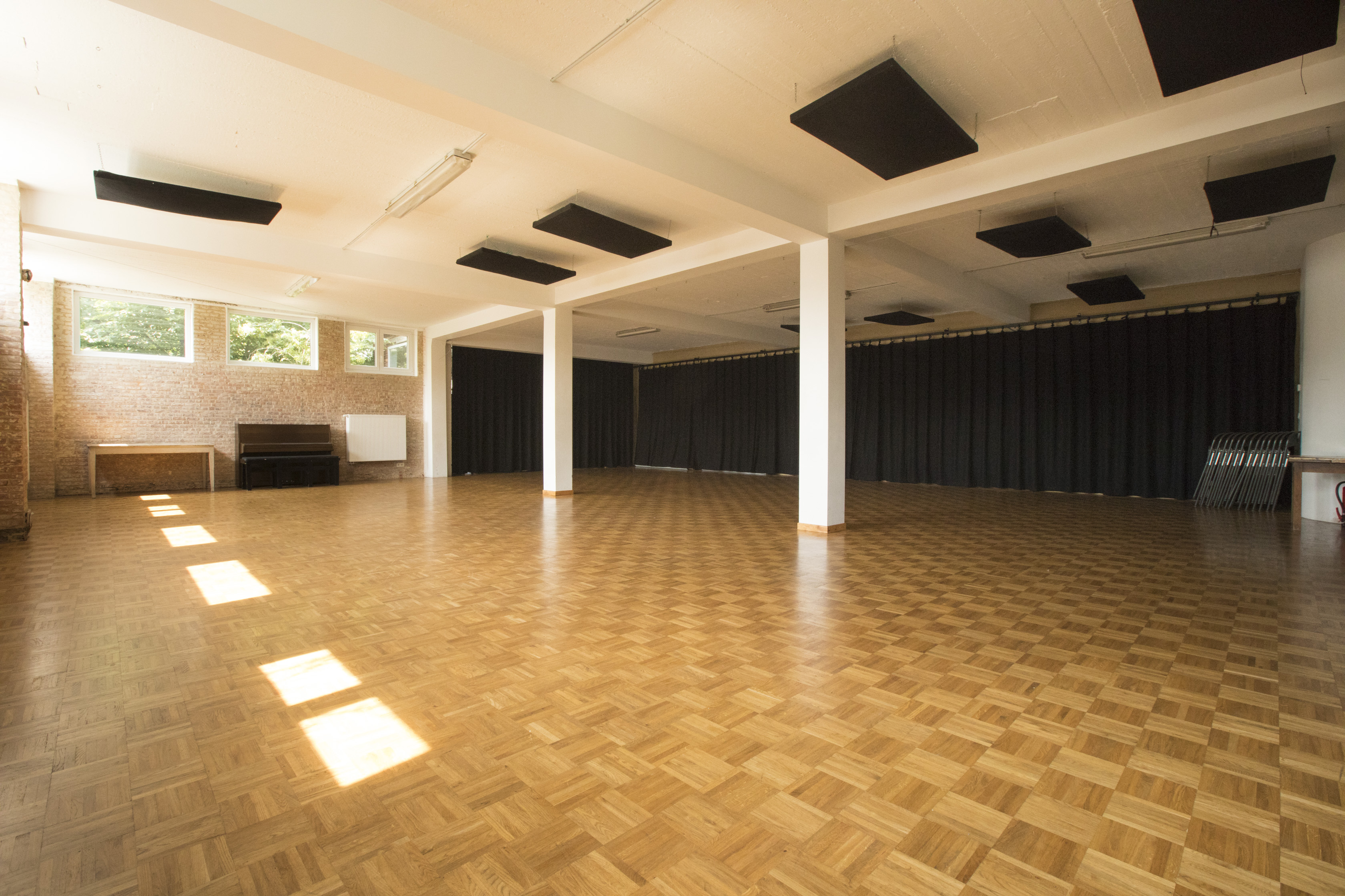 Le Grand Studio